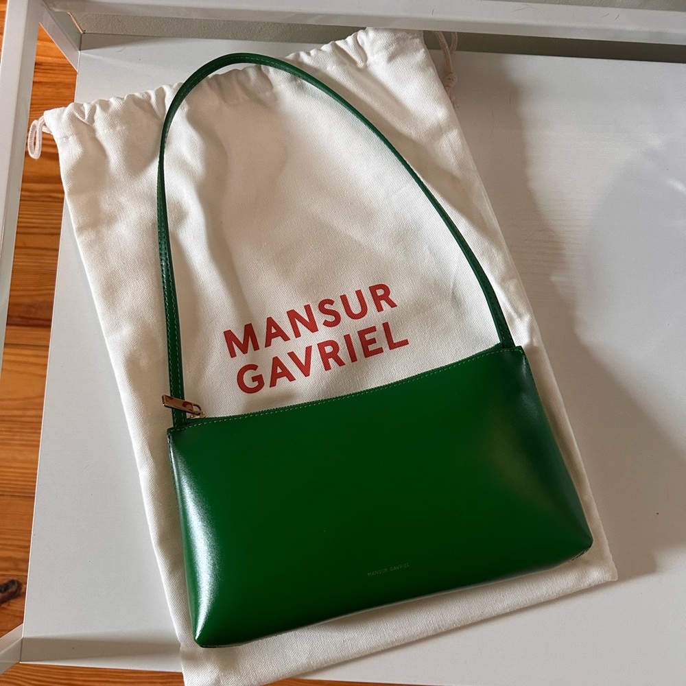 Mansur Gavriel Gaia bag in Leaf